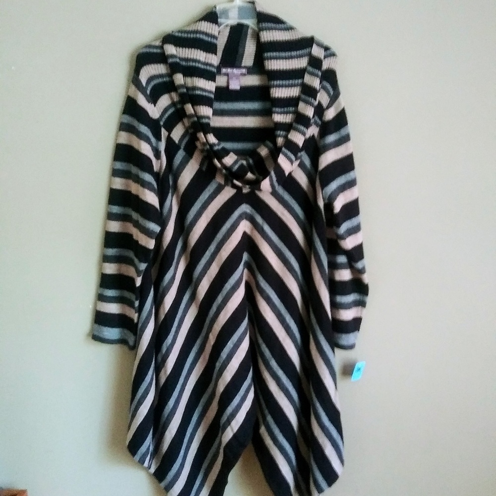 Gorgeous Cowl Neck Pullover Sweater